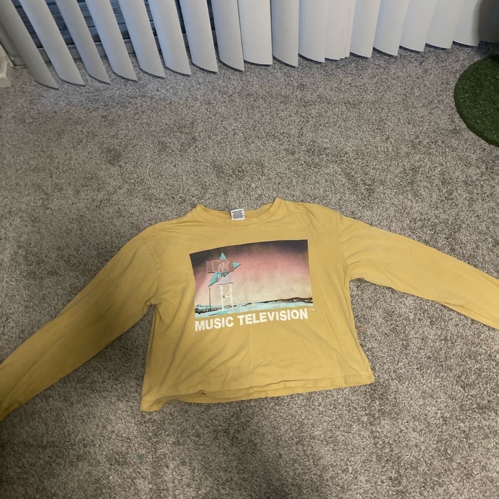 Music Television Long Sleeve Shirt - Yellow Crop